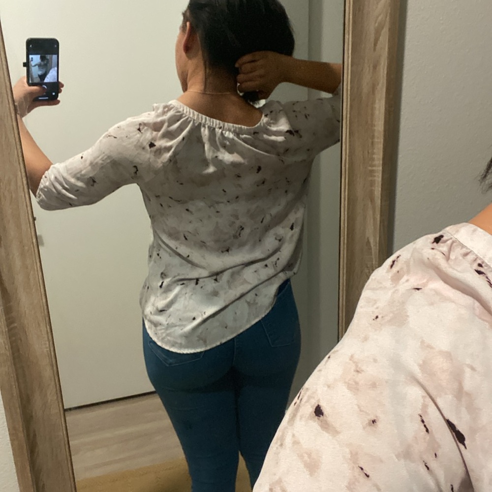 Top - Picture 2 of 2